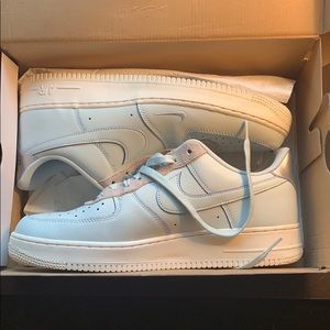 Men’s Devin Booker AF1 Limited Edition Shoe